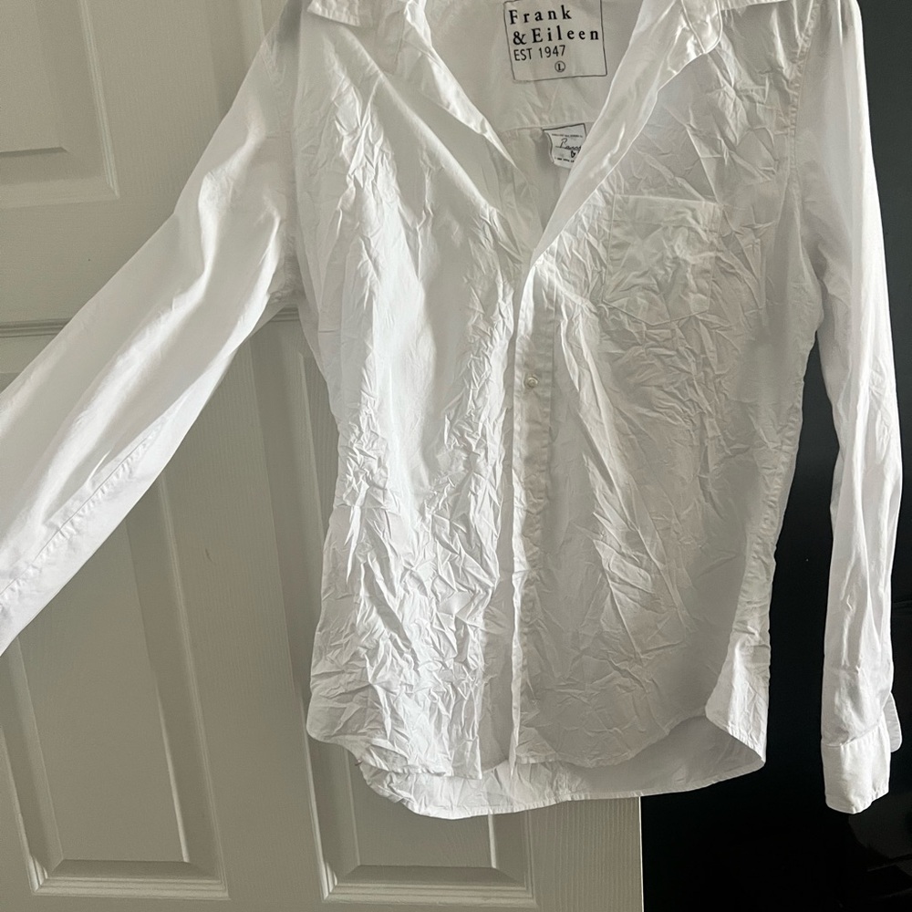 Frank & Eileen White Button-Up Shirt
